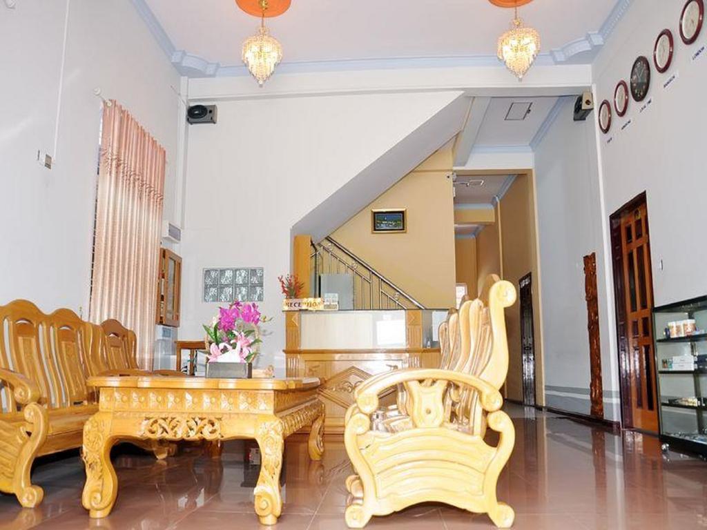 Royal Tulip Hotel Mandalay Bagian luar foto