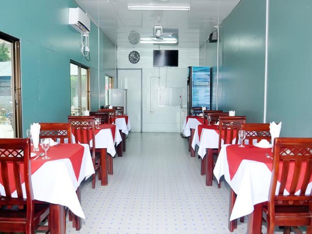 Royal Tulip Hotel Mandalay Bagian luar foto