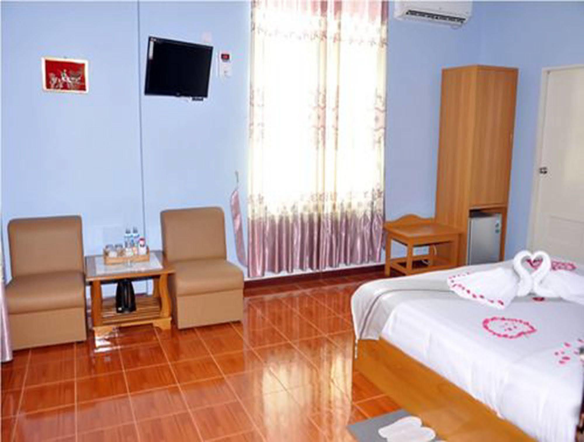 Royal Tulip Hotel Mandalay Bagian luar foto